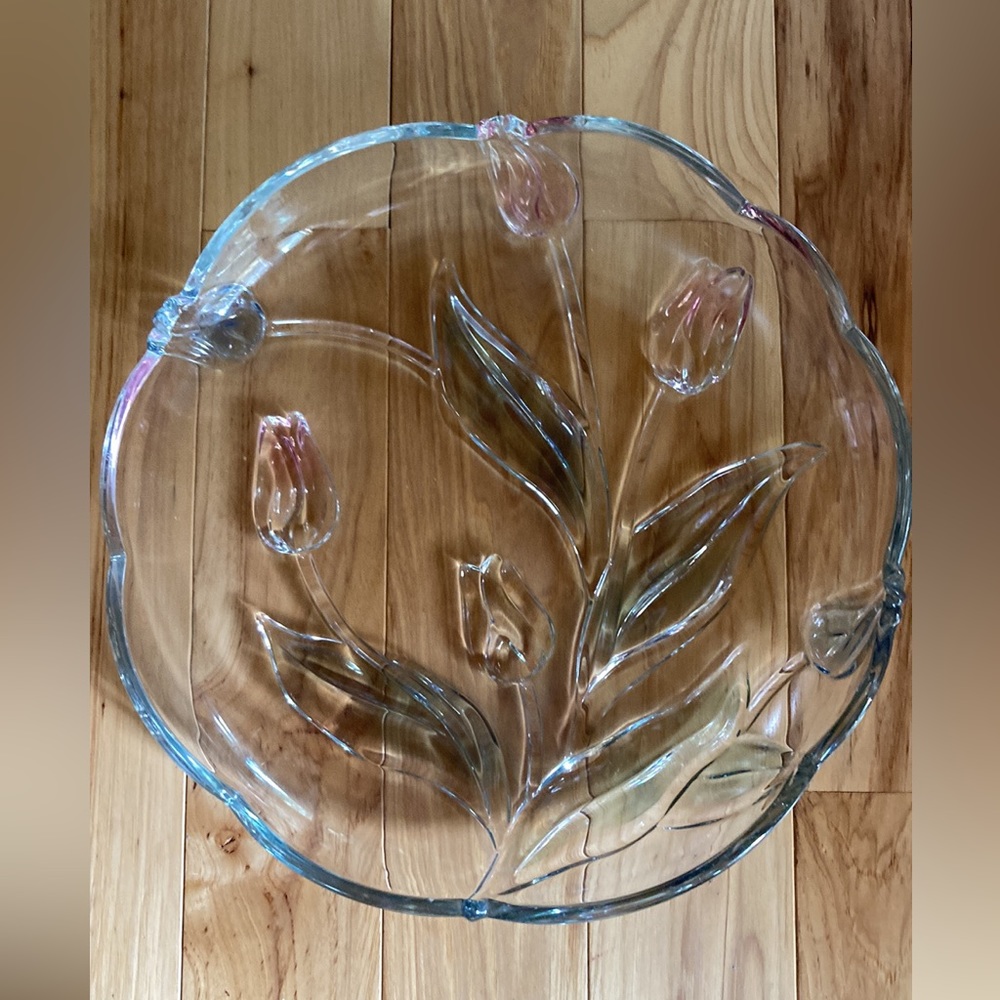 Mikasa Tulip Shallow Platter/Bowl Julianna Pink 12” diameter